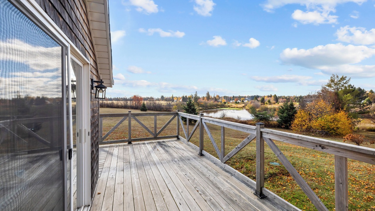 Photo of Patio Balcony in Oyster Bed