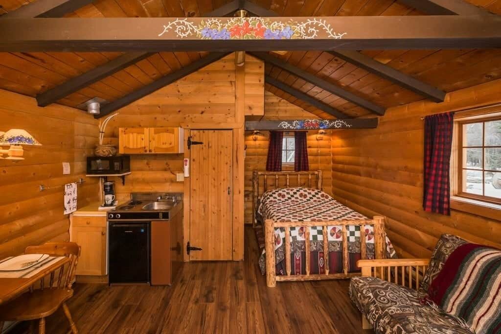 Photo of Bedroom in Division No. 11