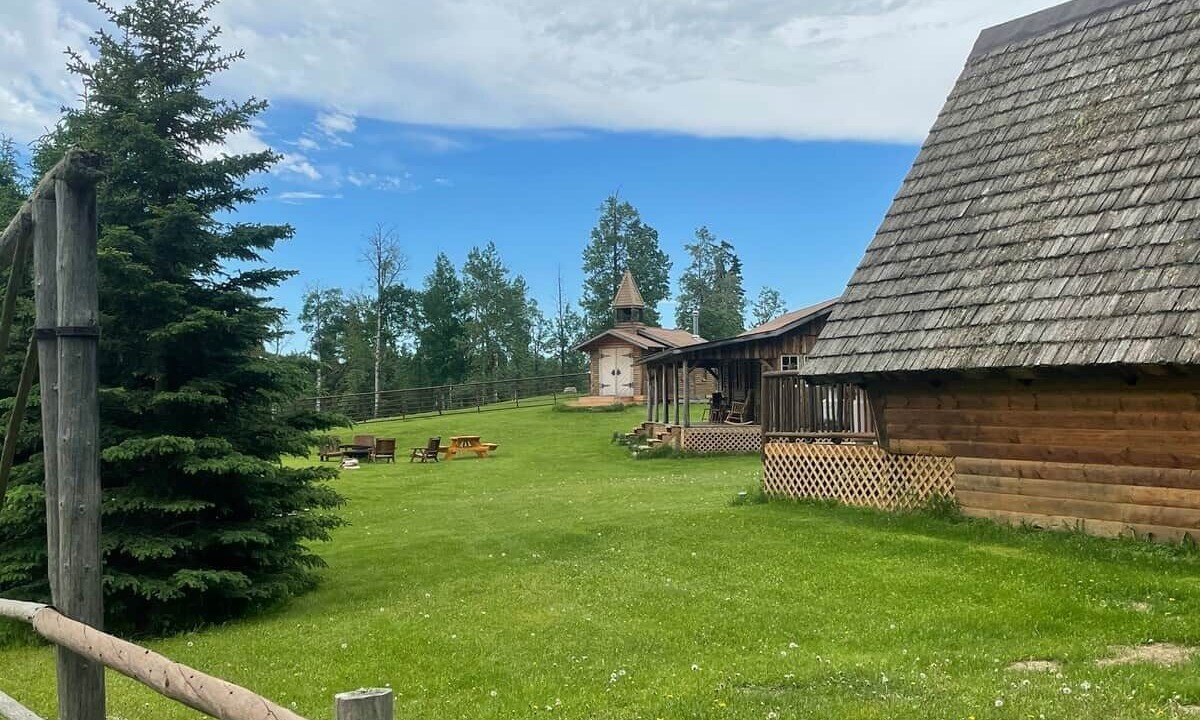 Photo of Outdoor in Division No. 11
