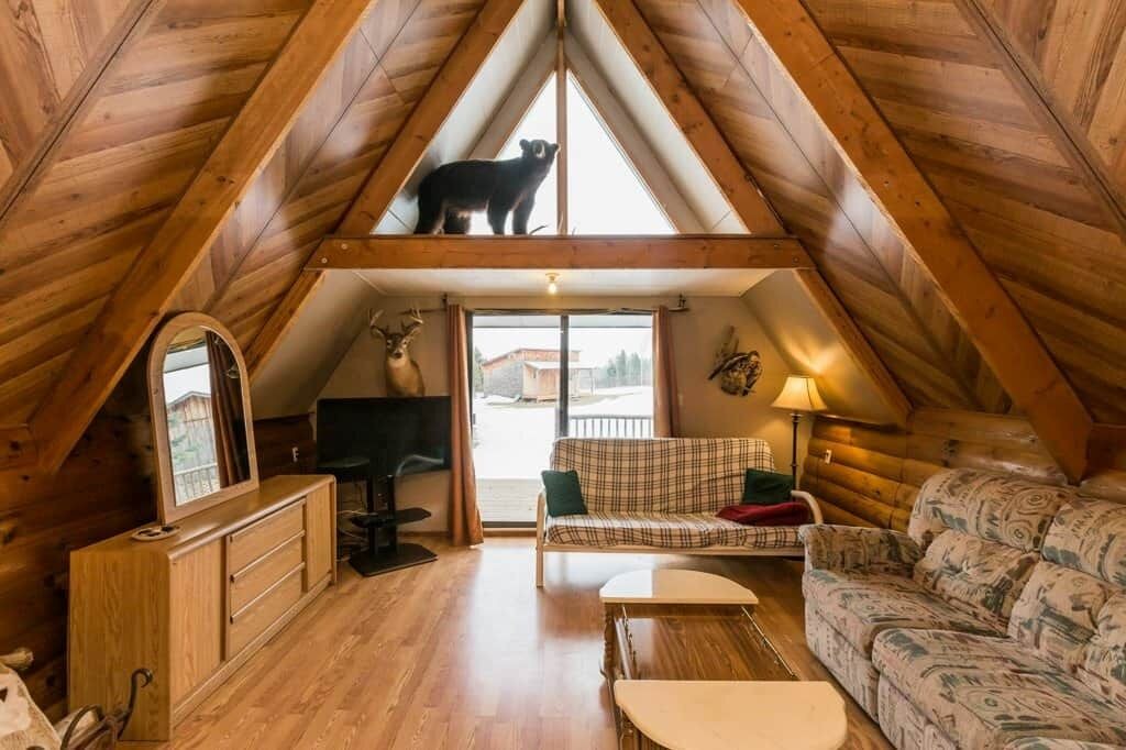 Photo of Livingroom in Division No. 11