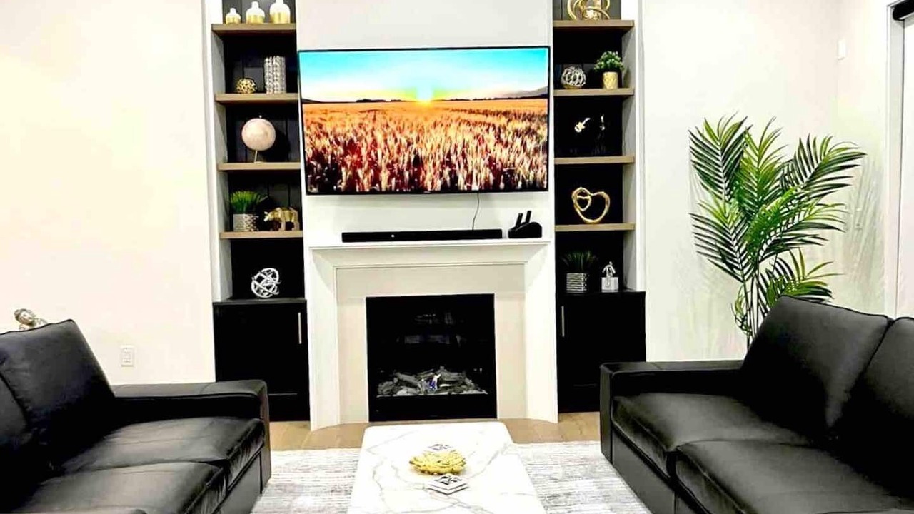 Photo of Livingroom in Willoughby