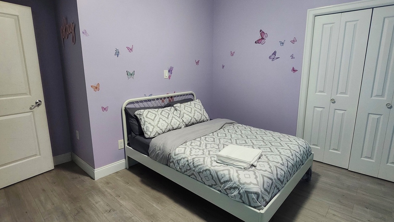 Photo of Bedroom in Lower Sumas Mountain
