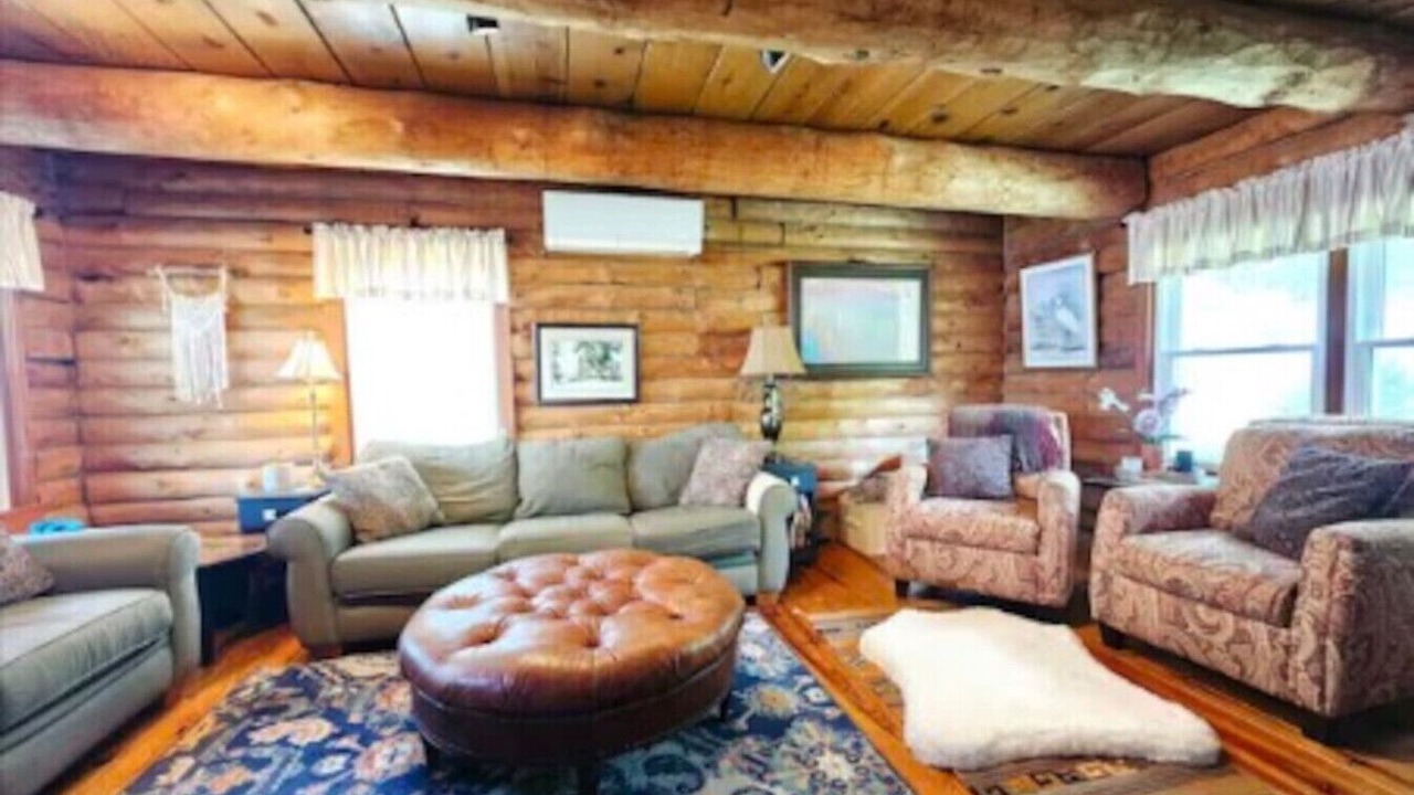 Photo of Livingroom in Honeoye