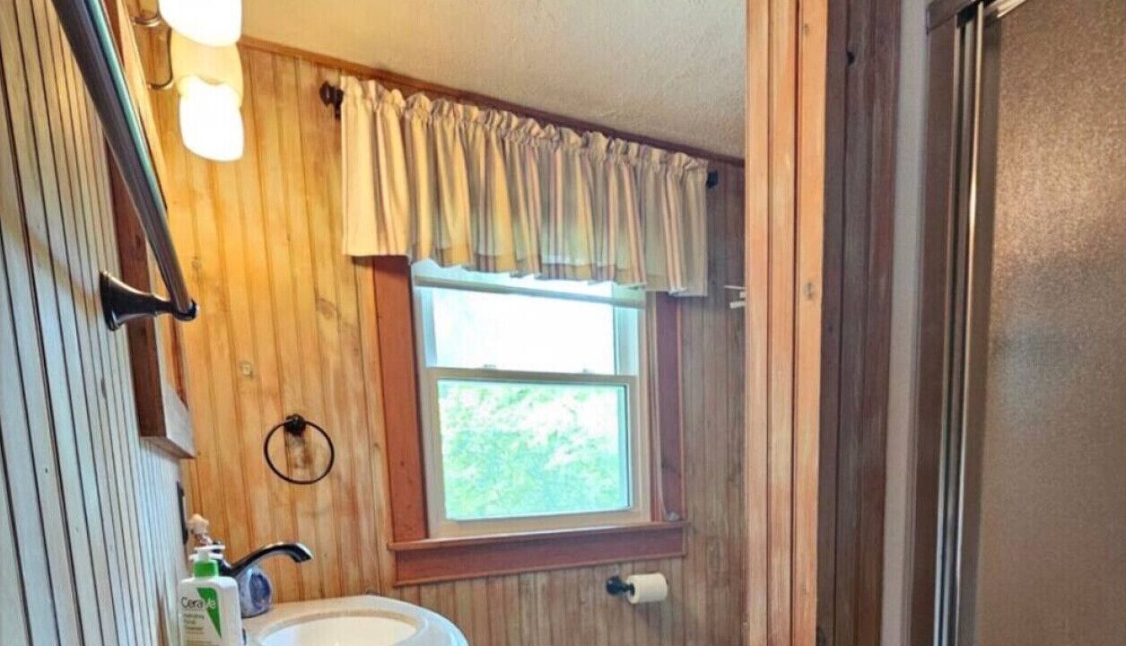 Photo of Bathroom in Honeoye