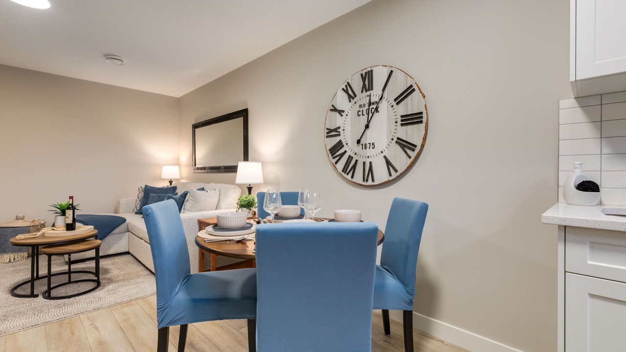 Photo of Livingroom in Southeast Calgary