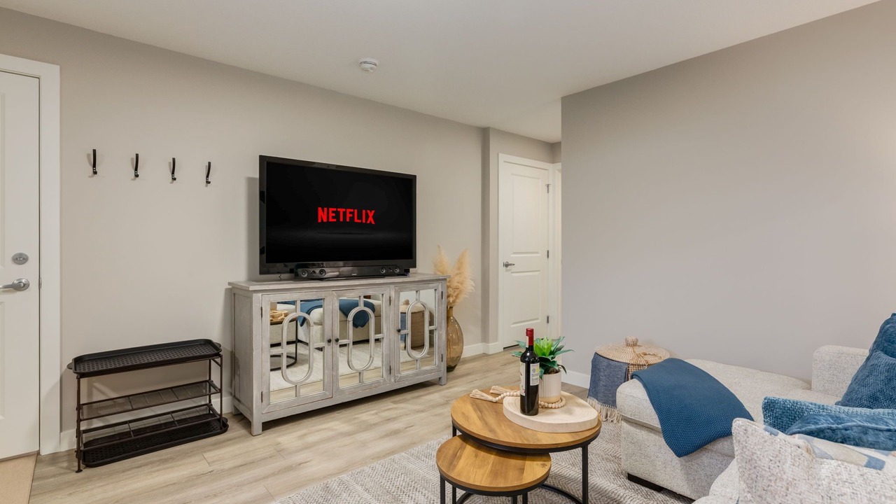 Photo of Livingroom in Southeast Calgary