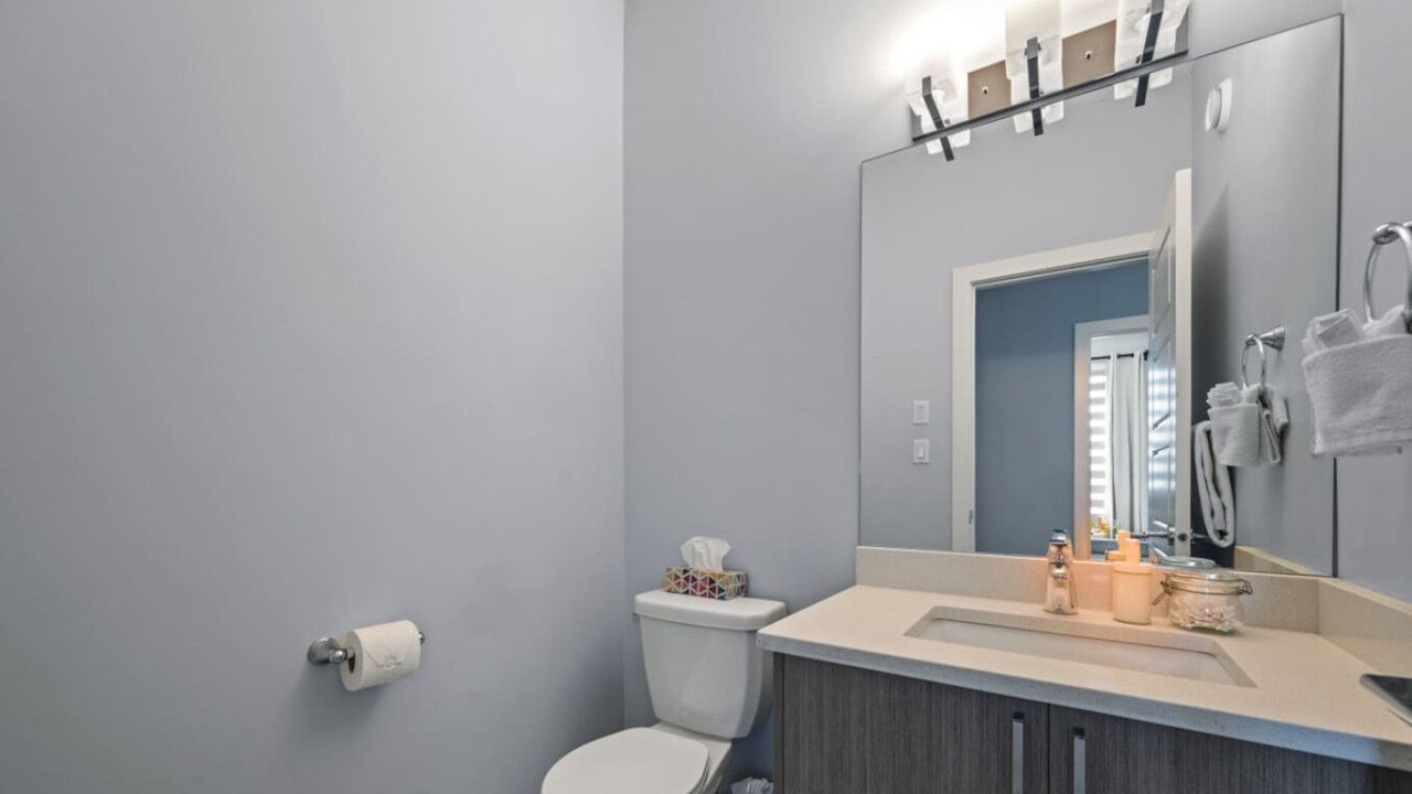 Photo of Bathroom in North Central Edmonton