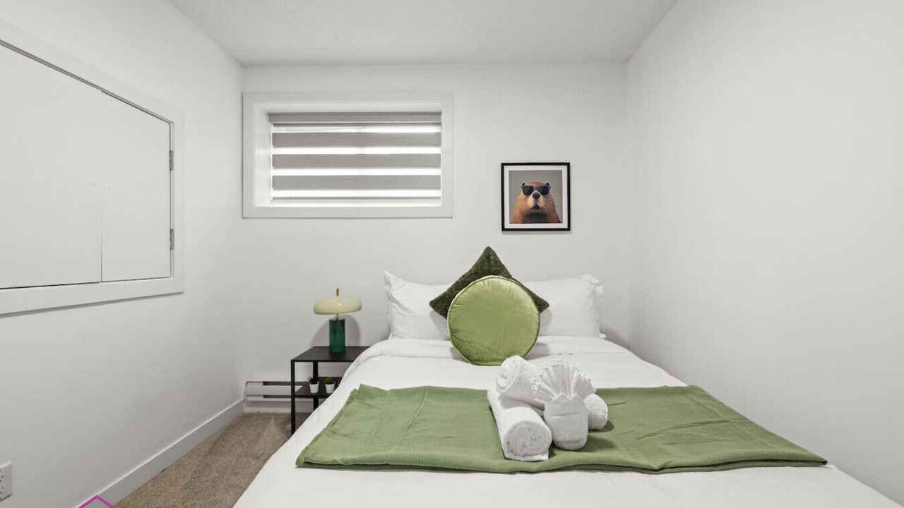 Photo of Bedroom in North Central Edmonton