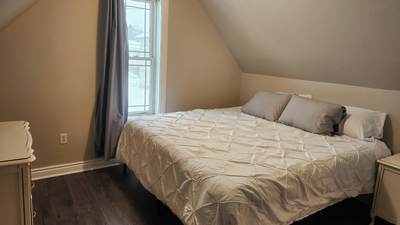 Photo of Bedroom in Brockville