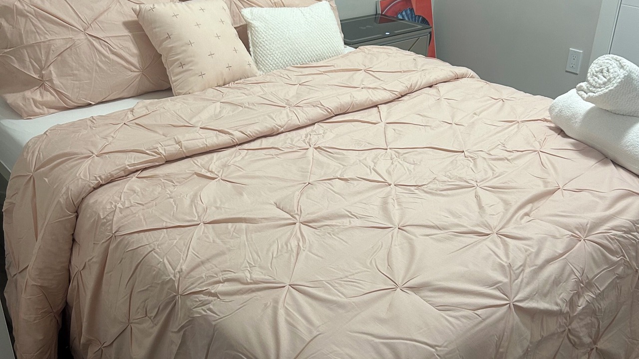 Photo of Bedroom in Northeast Edmonton
