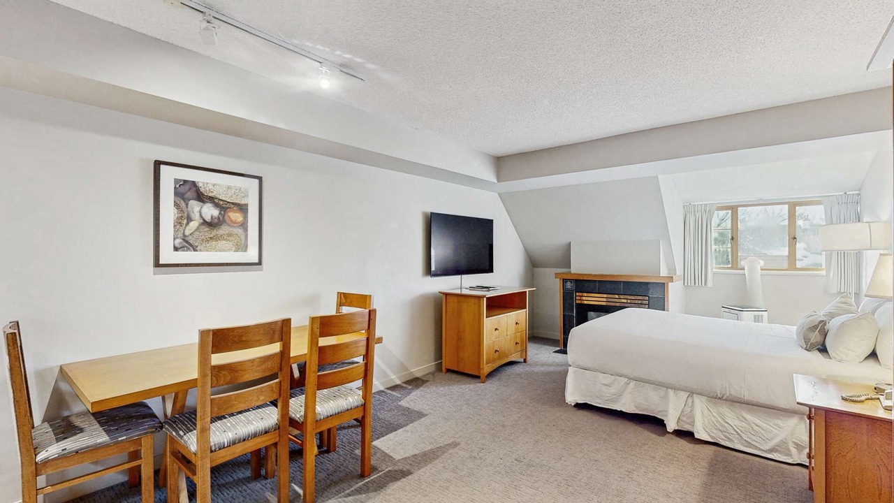 Photo of Bedroom in Whistler Village