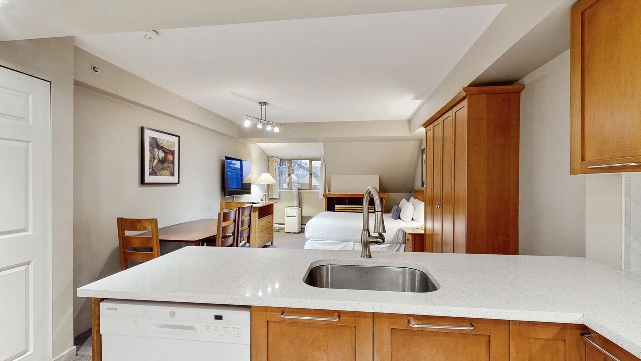 Photo of Bedroom in Whistler Village