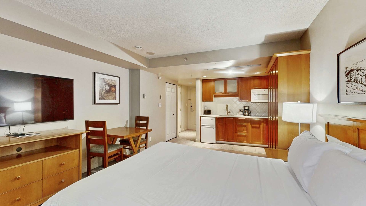Photo of Bedroom in Whistler Village