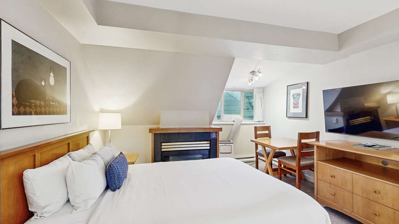 Photo of Bedroom in Whistler Village