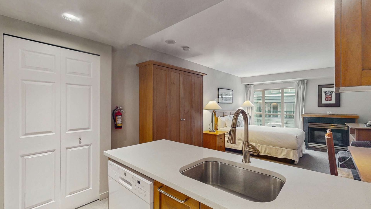 Photo of Bedroom in Whistler Village