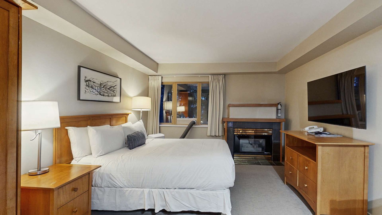 Photo of Bedroom in Whistler Village