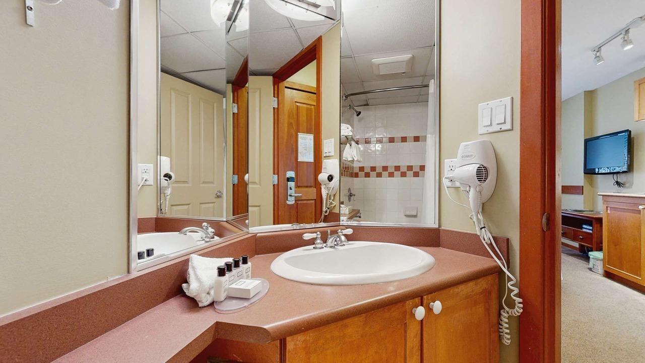 Photo of Bathroom in Village North