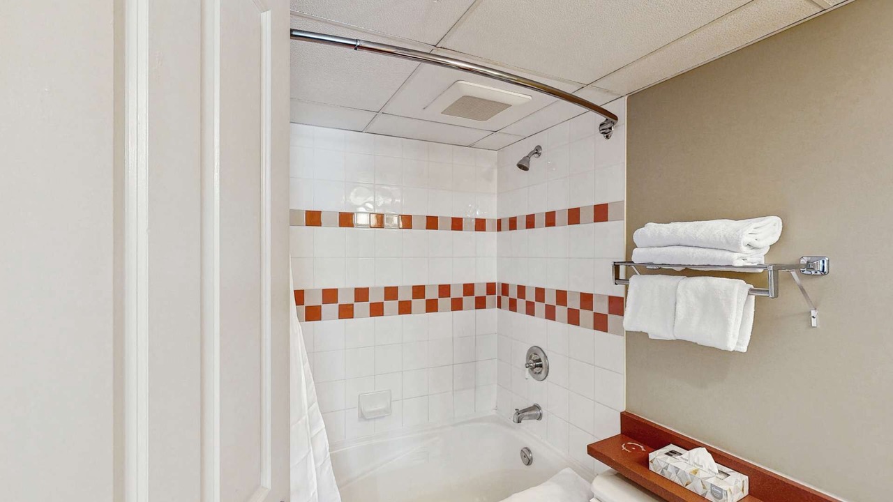 Photo of Bathroom in Village North