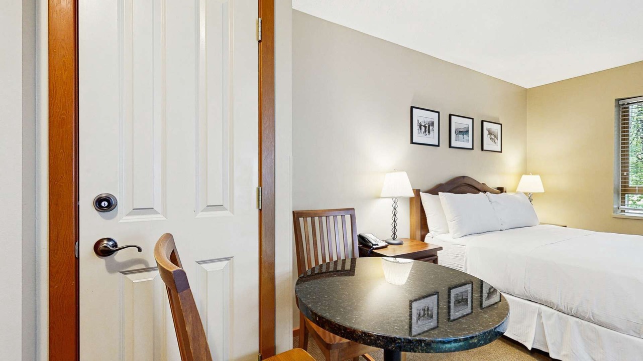 Photo of Bedroom in Village North