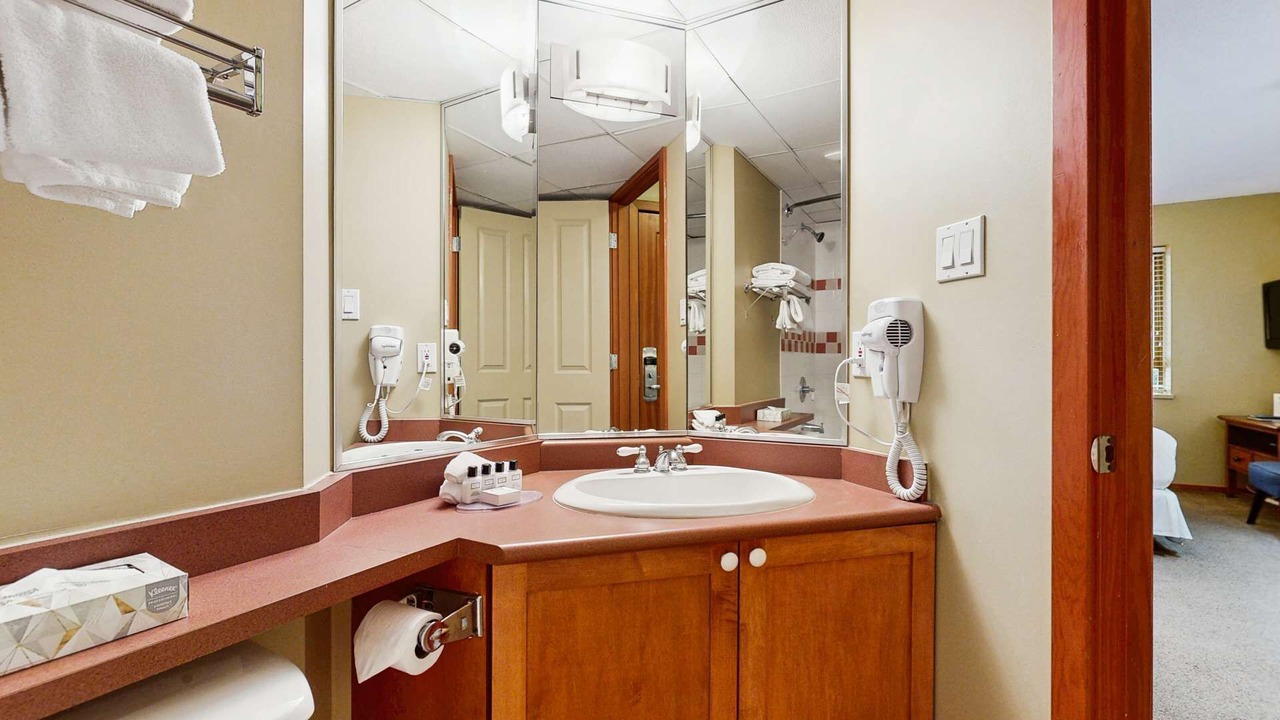 Photo of Bathroom in Village North