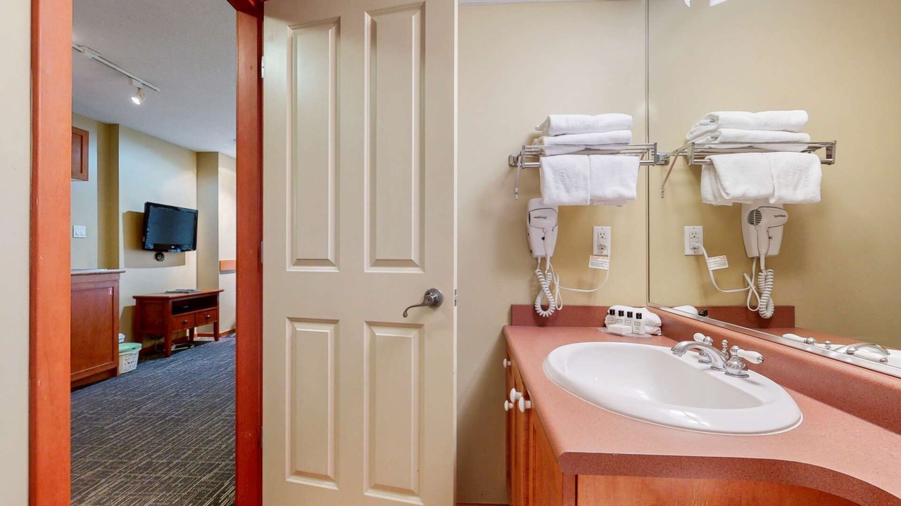 Photo of Bathroom in Village North