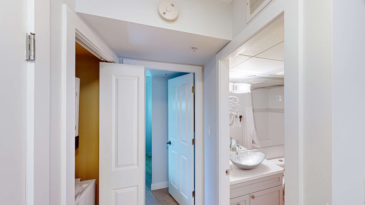 Photo of Bathroom in Village North
