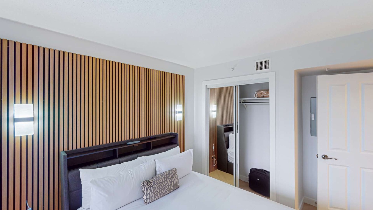 Photo of Bedroom in Village North