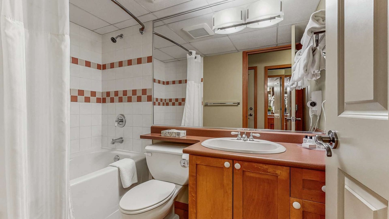Photo of Bathroom in Village North