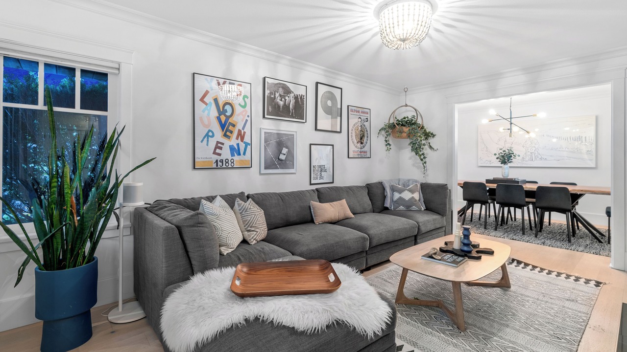 Photo of Livingroom in Pemberton Heights