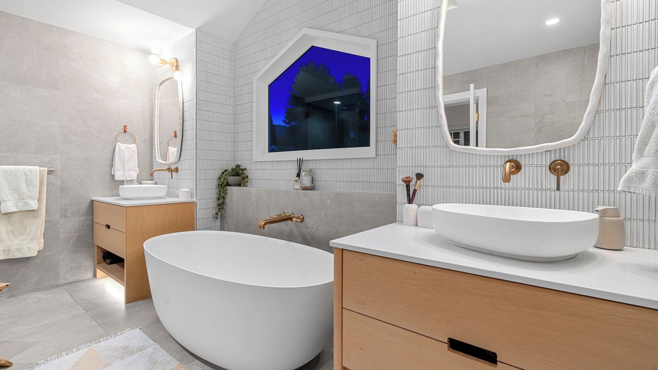 Photo of Bathroom in Pemberton Heights