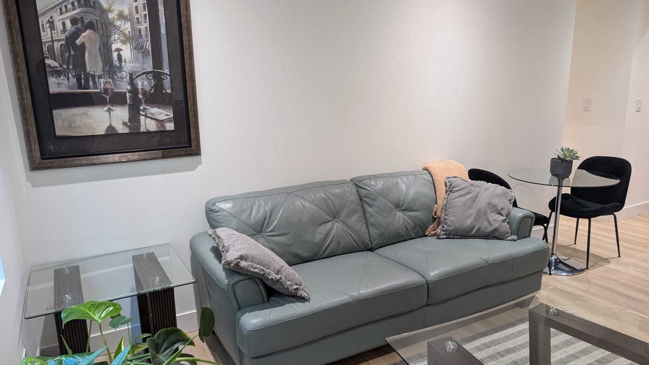 Photo of Livingroom in White Rock