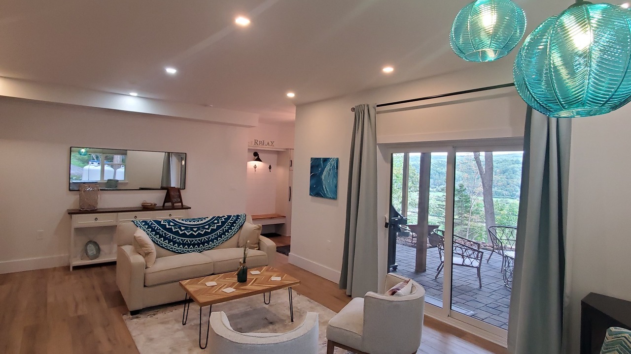 Photo of Livingroom in Newport Landing