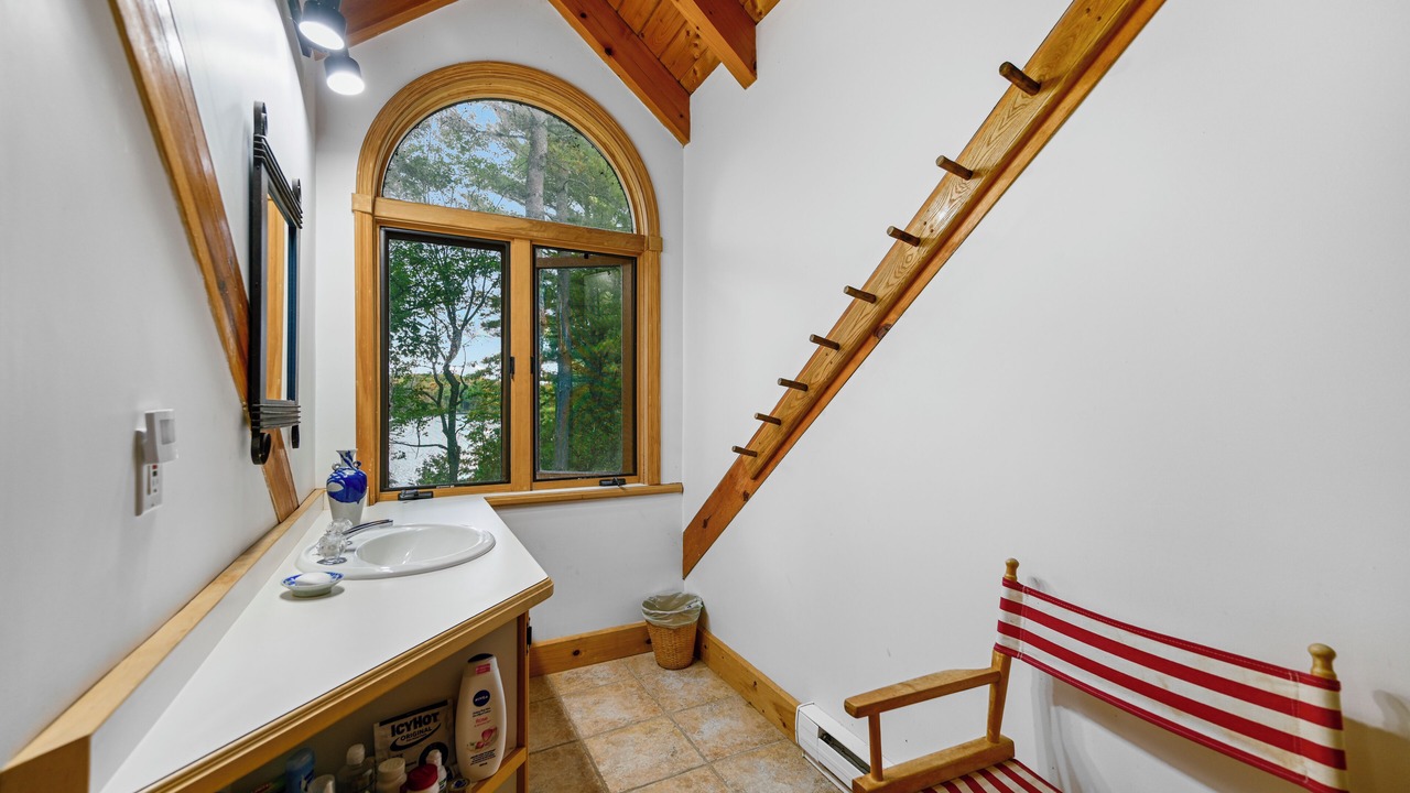Photo of Bathroom in Leeds and the Thousand Islands