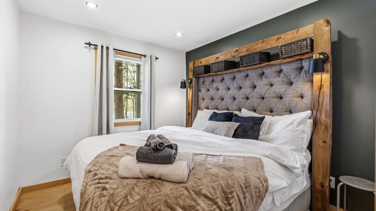 Photo of Bedroom in Lunenburg County