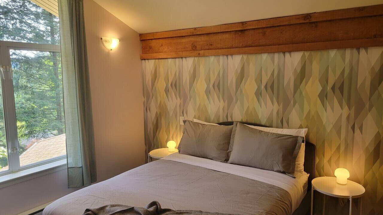 Photo of Bedroom in Bowen Island