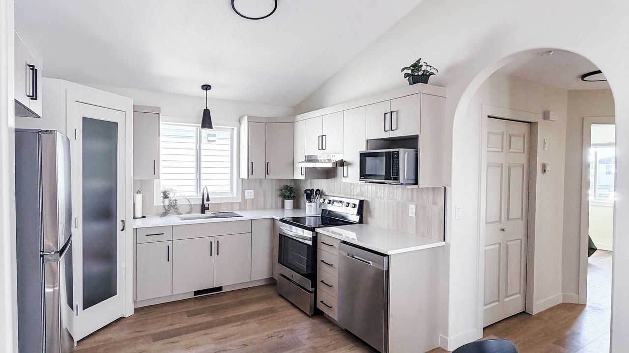 Photo of Kitchen in Grande Prairie