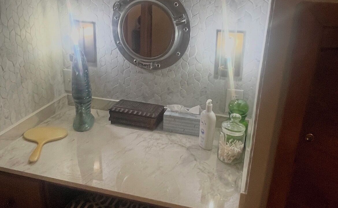 Photo of Bathroom in Conneaut