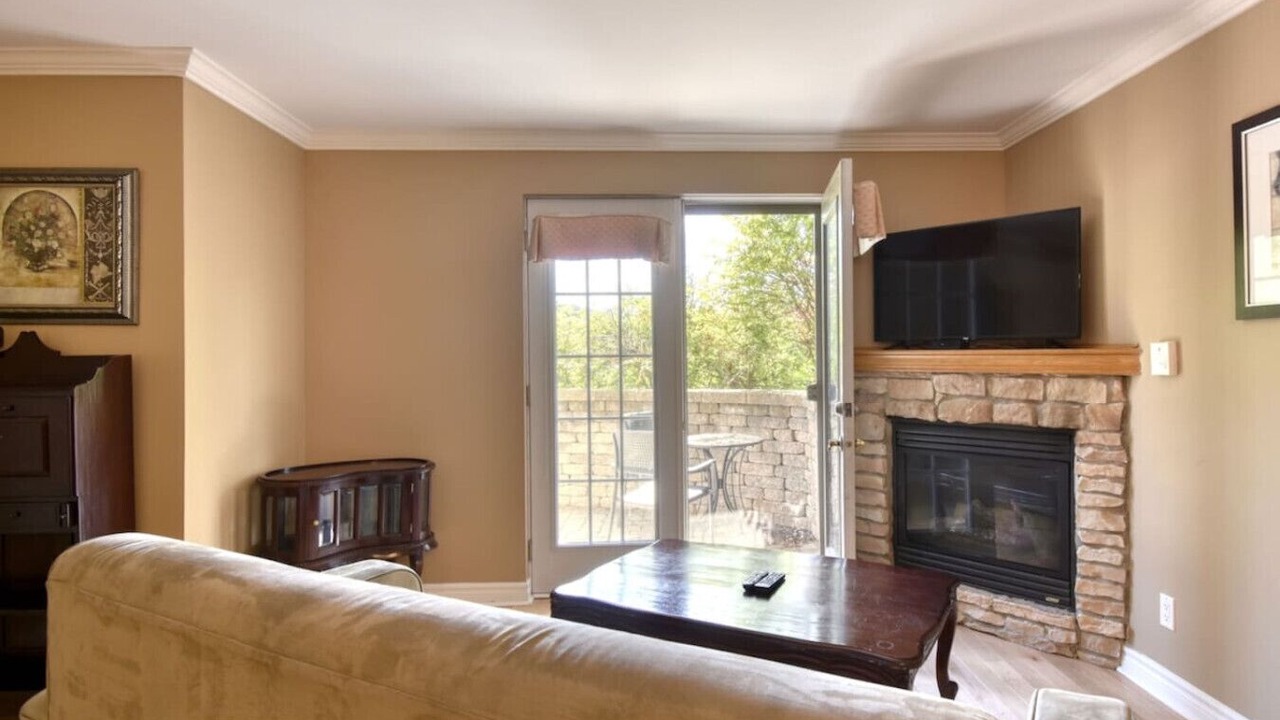 Photo of Livingroom in Piedmont