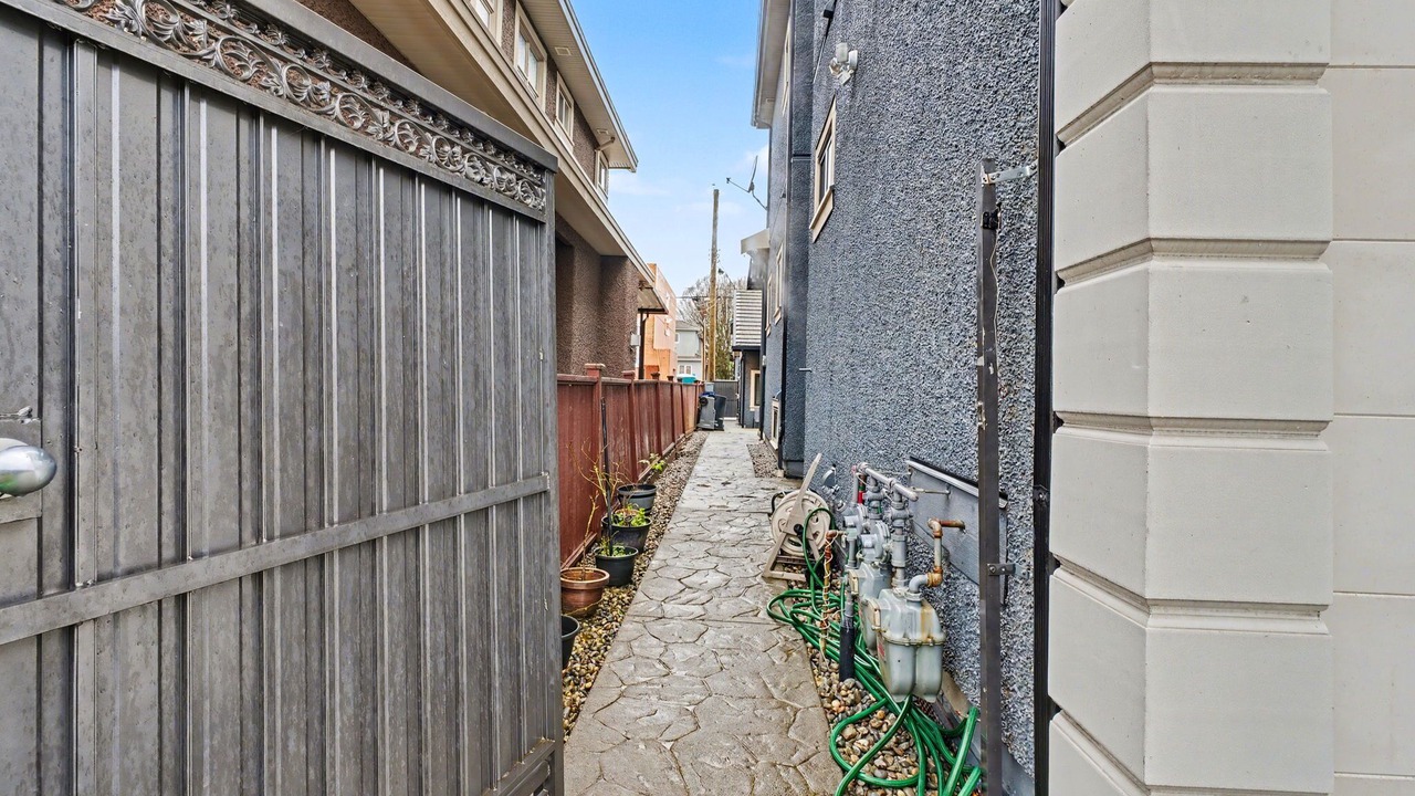 Photo of Outdoor in Fraserview