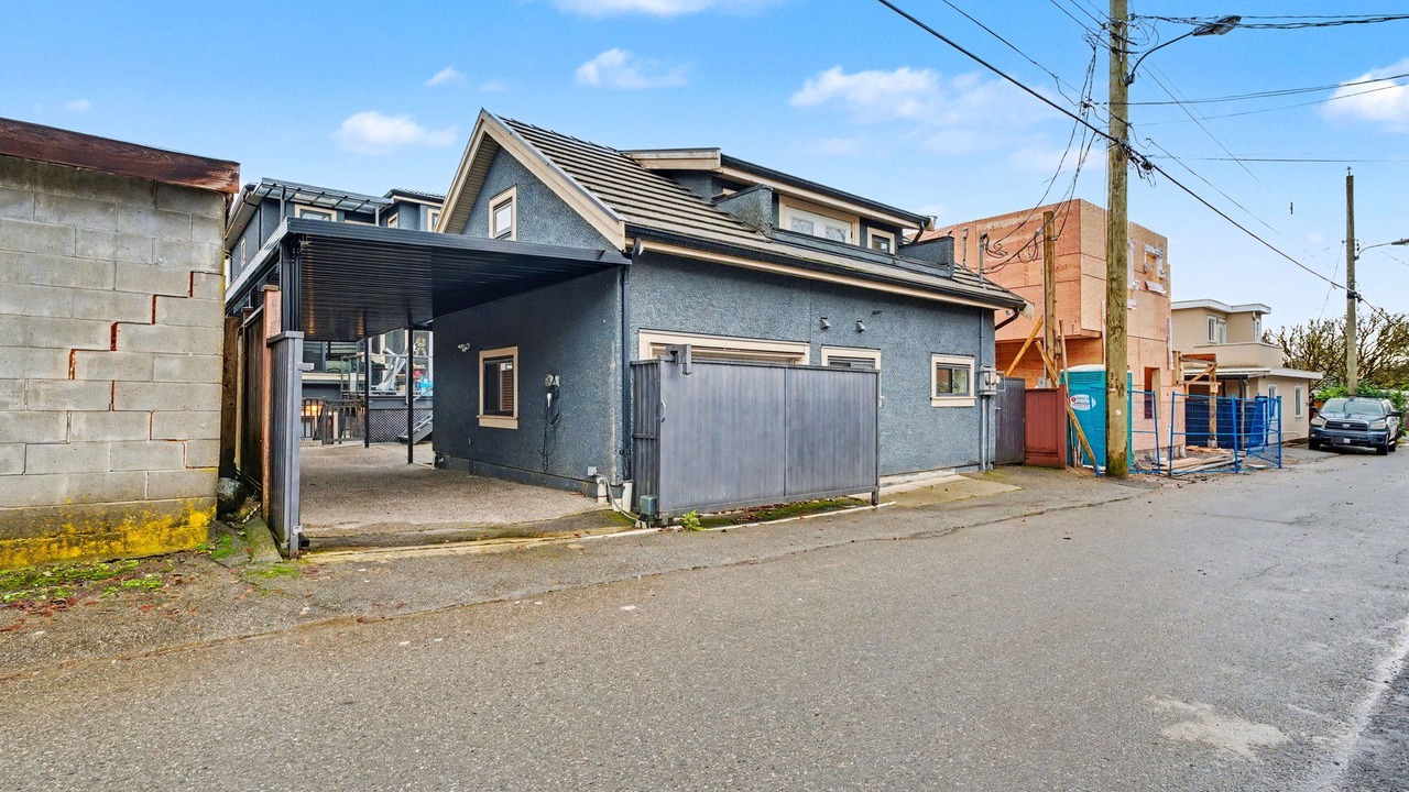 Photo of Outdoor in Fraserview