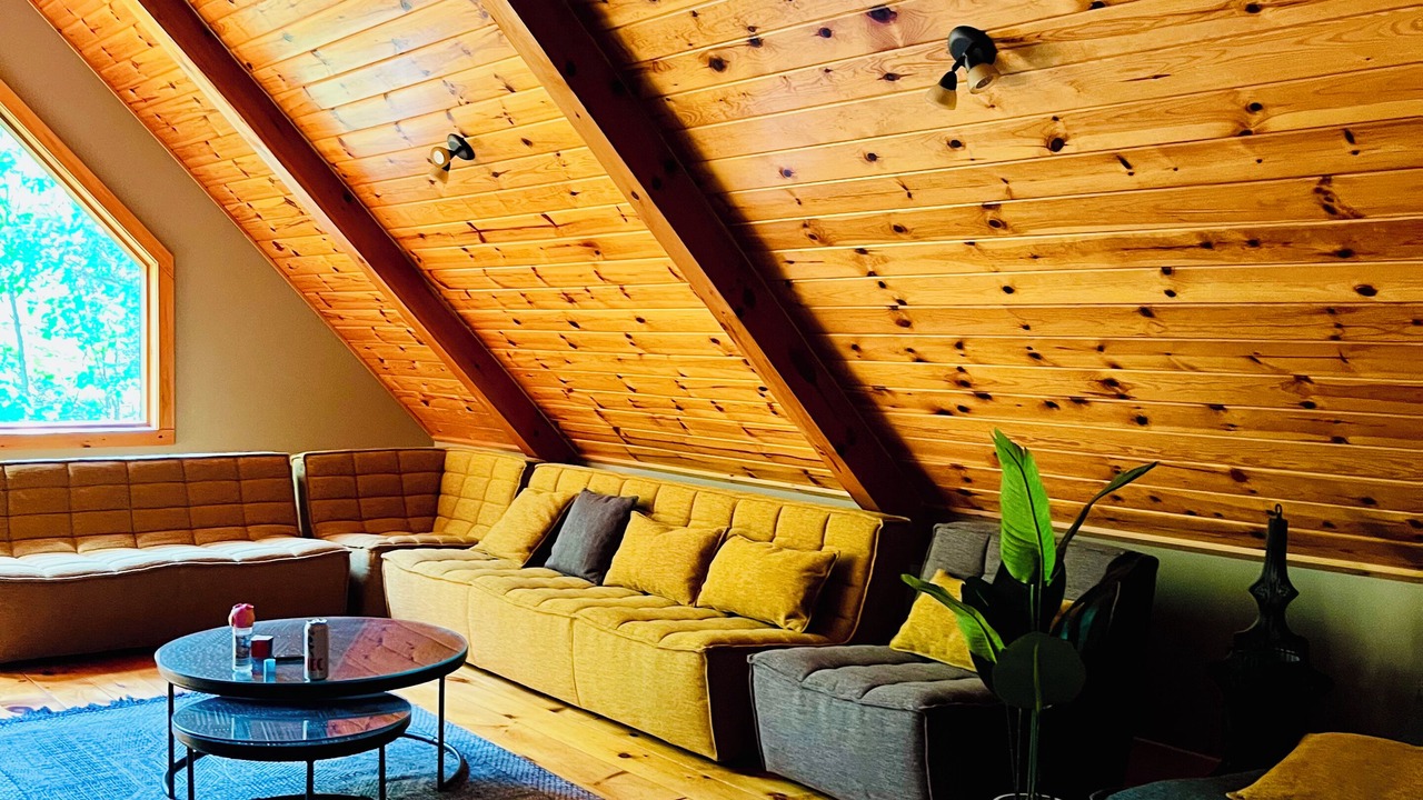 Photo of Livingroom in Rideau Lakes