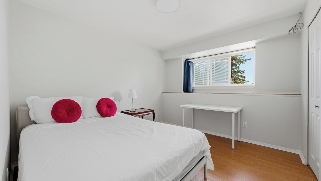 Photo of Bedroom in South Surrey