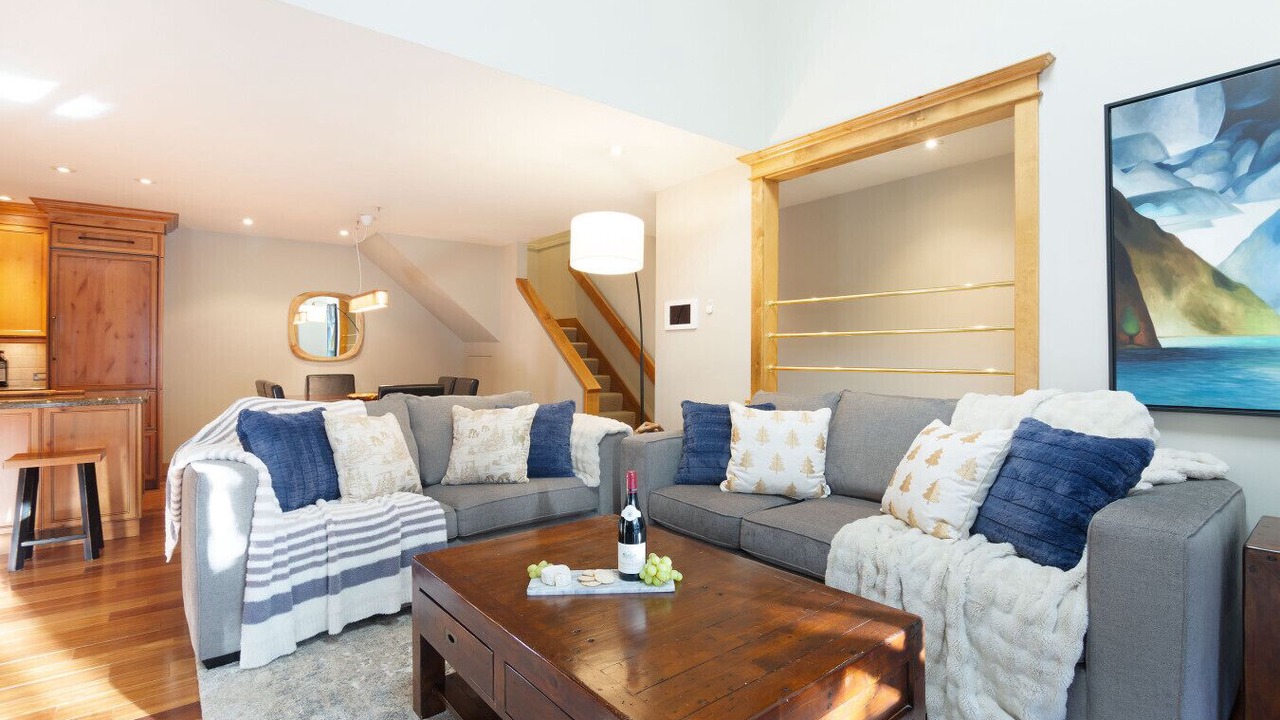 Photo of Livingroom in Blackcomb