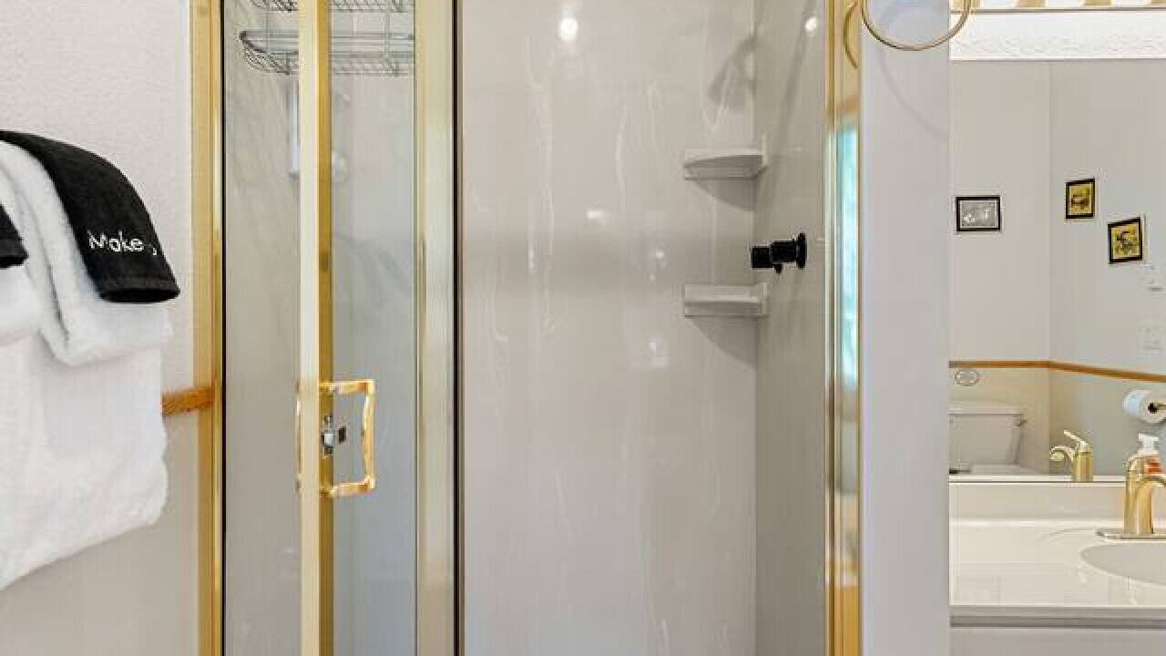 Photo of Bathroom in Windermere