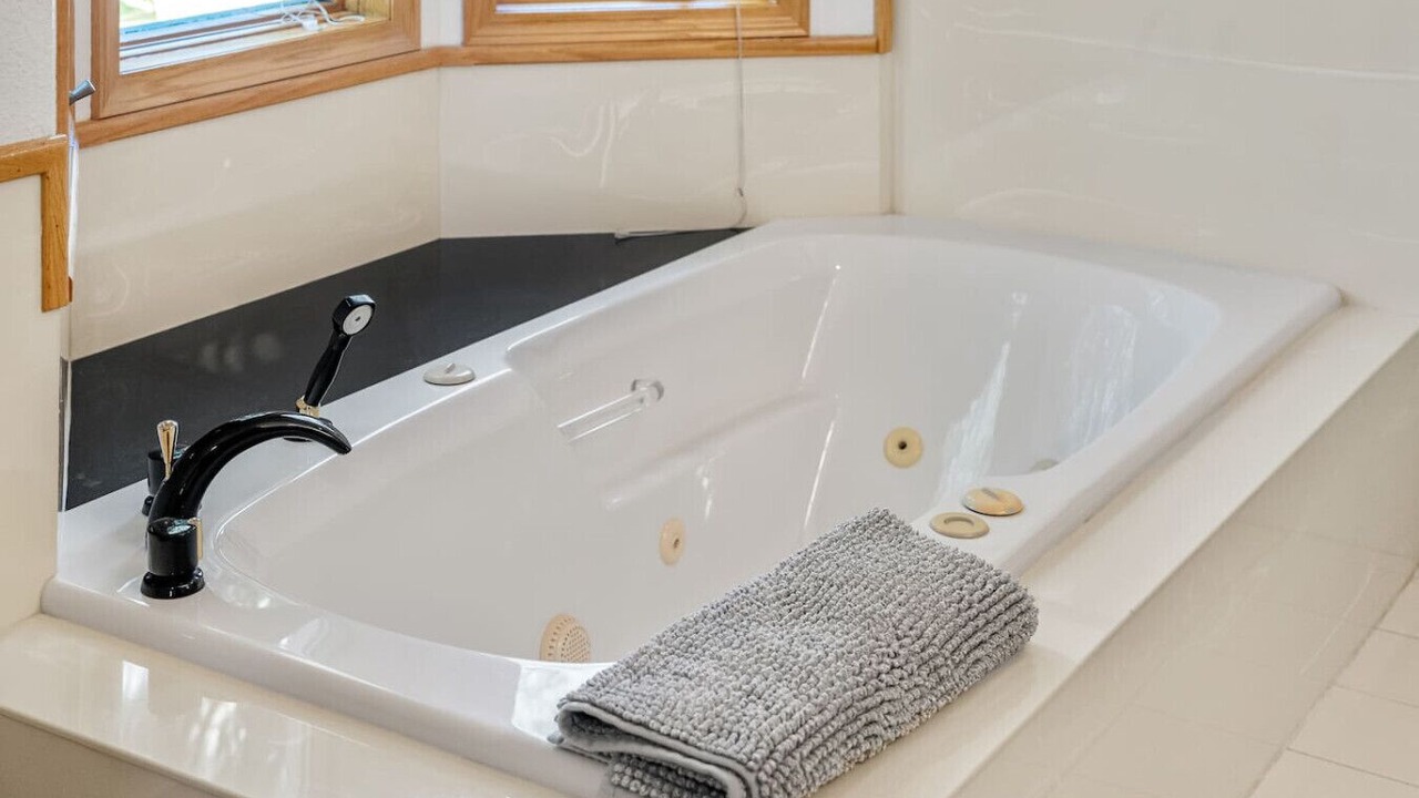 Photo of Bathroom in Windermere