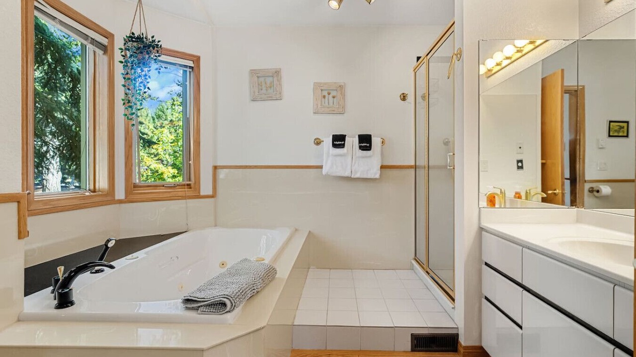 Photo of Bathroom in Windermere