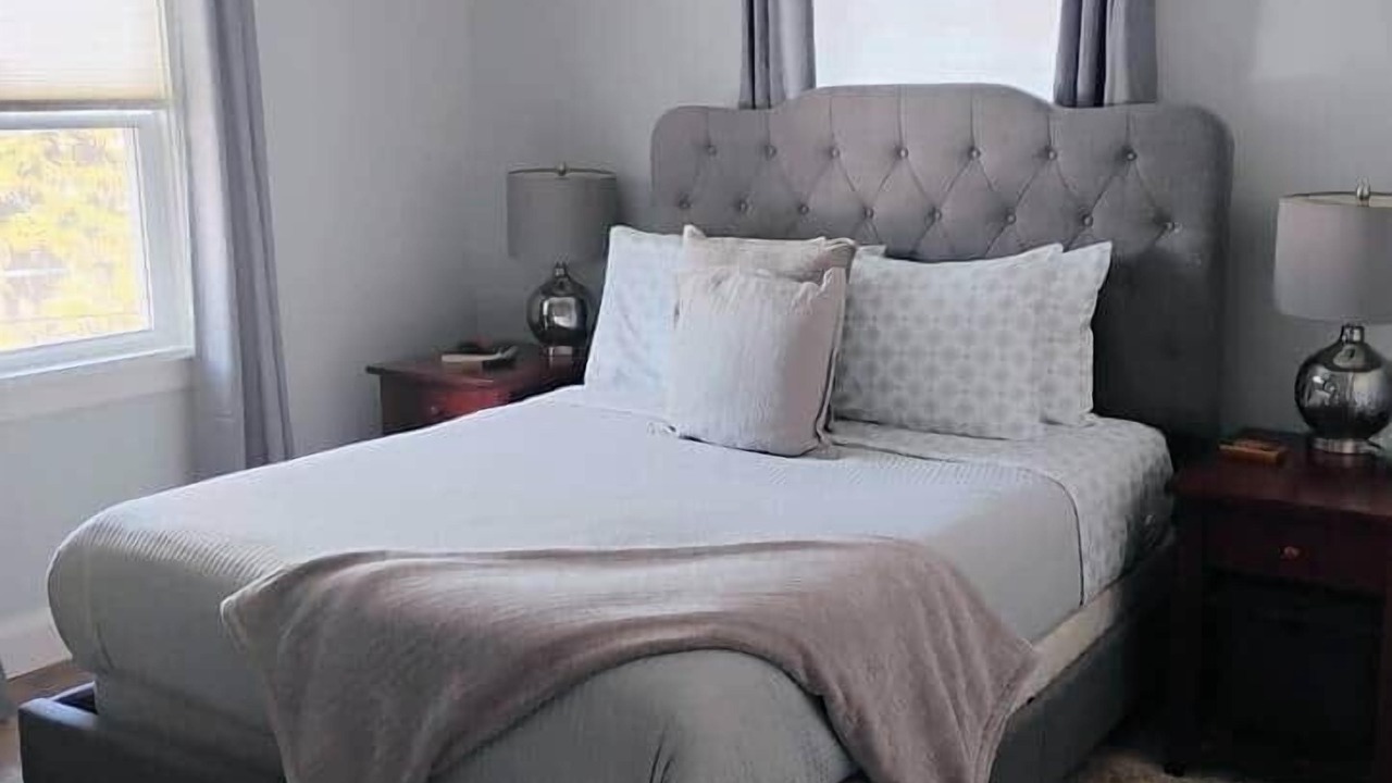 Photo of Bedroom in Rossford