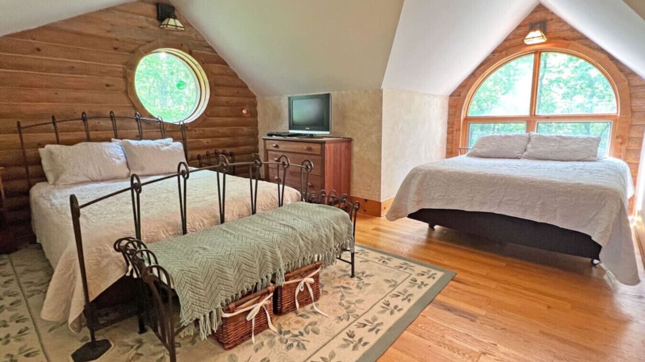 Photo of Bedroom in Kelleys Island