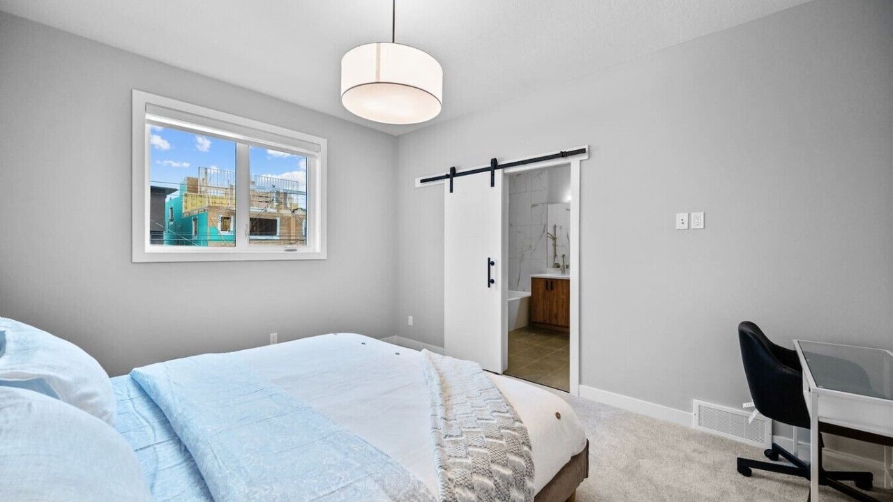 Photo of Bedroom in Montgomery