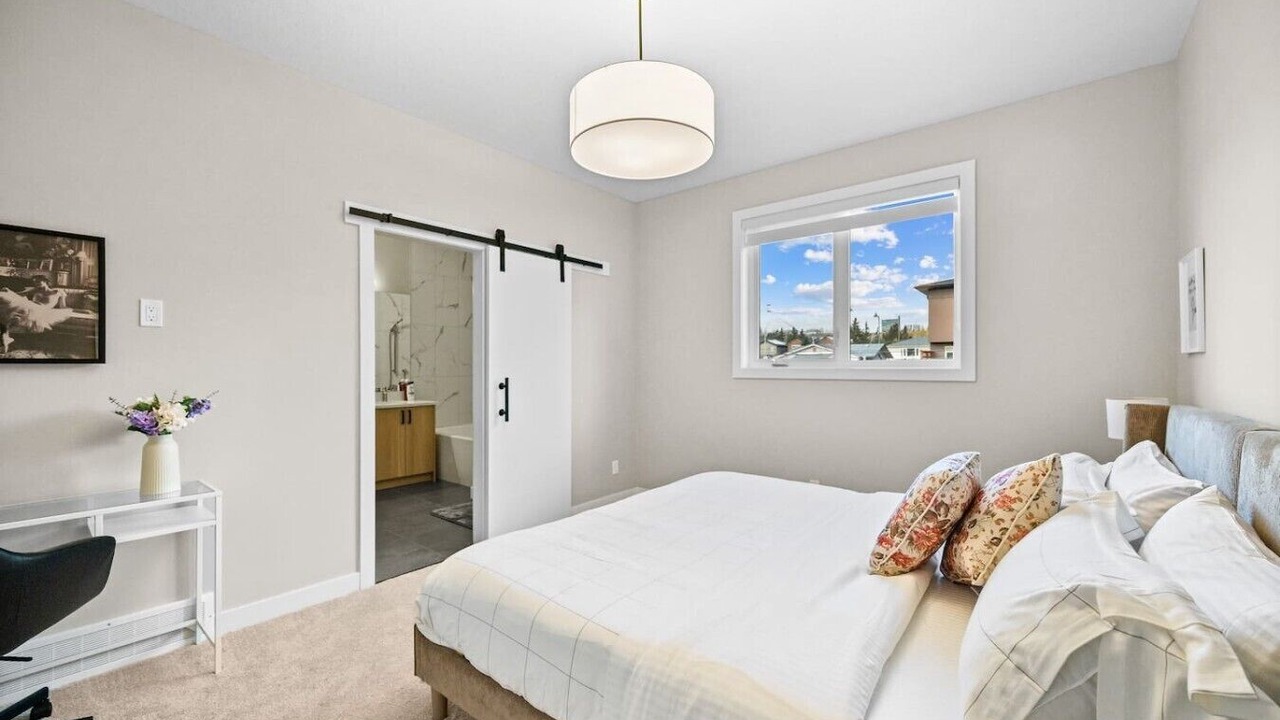Photo of Bedroom in Montgomery